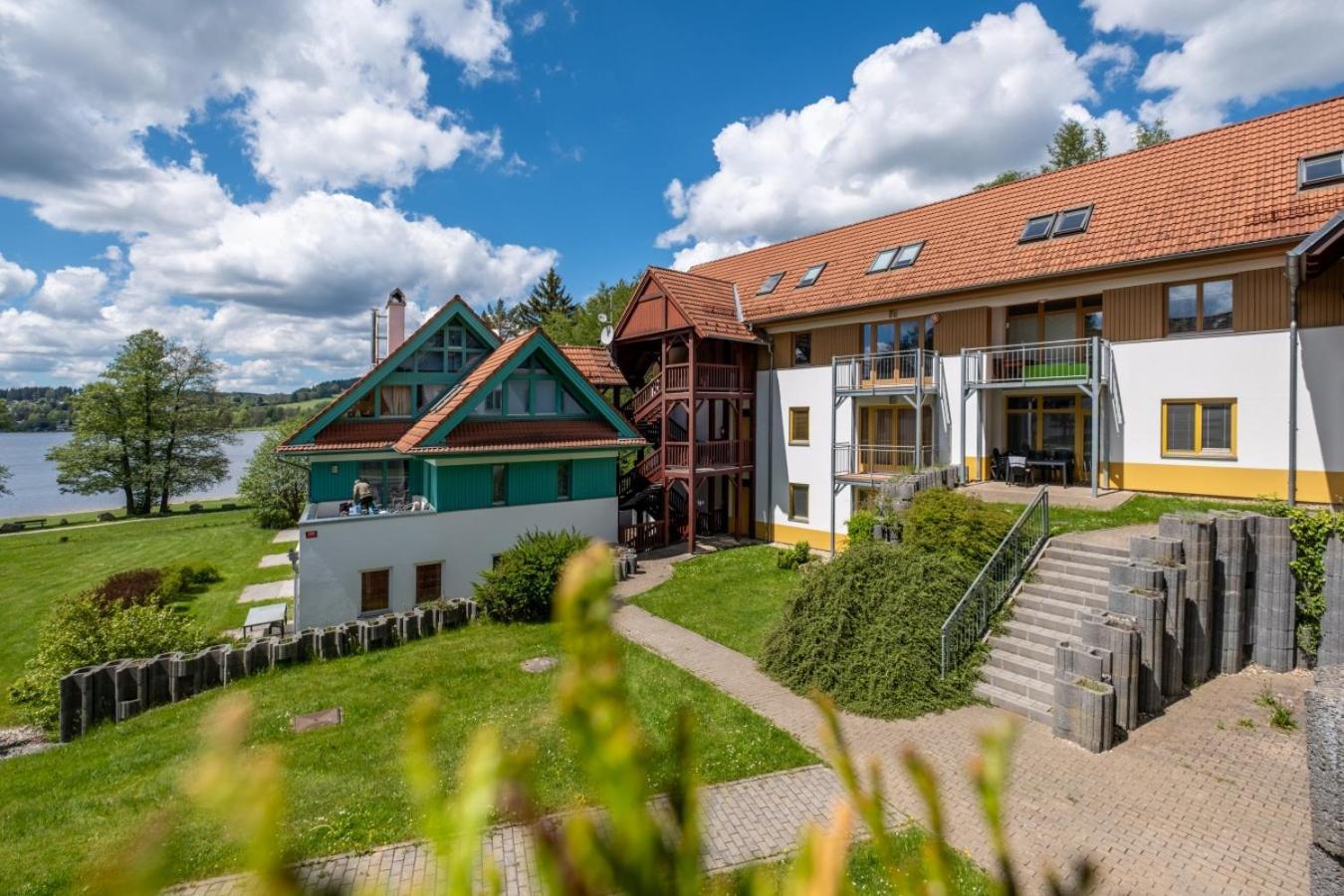 Apartment Riviera 500-15 Lipno Home リプノ・ナト・ヴルタヴォウ エクステリア 写真